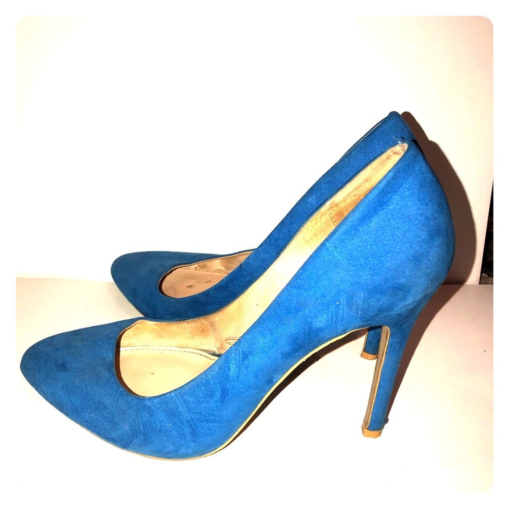 Blue pump heels
